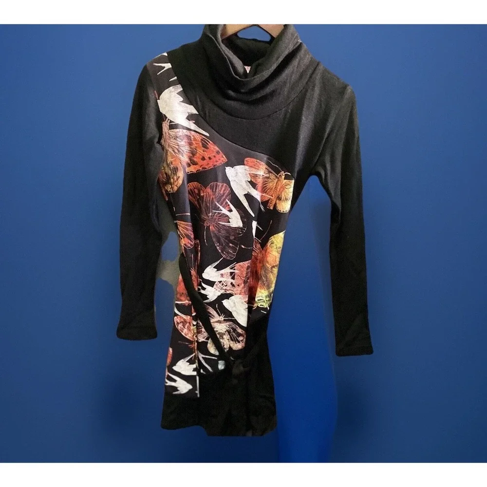 Smash Sweater Dress Womens Size Large Butterfly belted Cowl Neck NEW‎